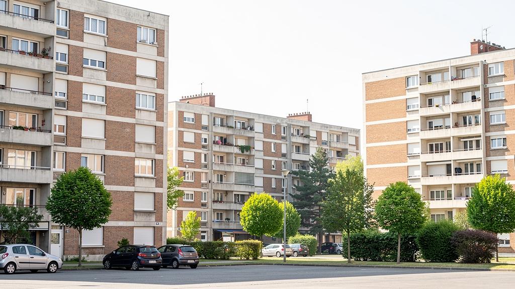 Immeubles HLM dans un quartier sensible